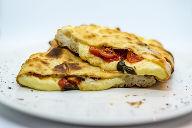 CALZONE CAPRESE