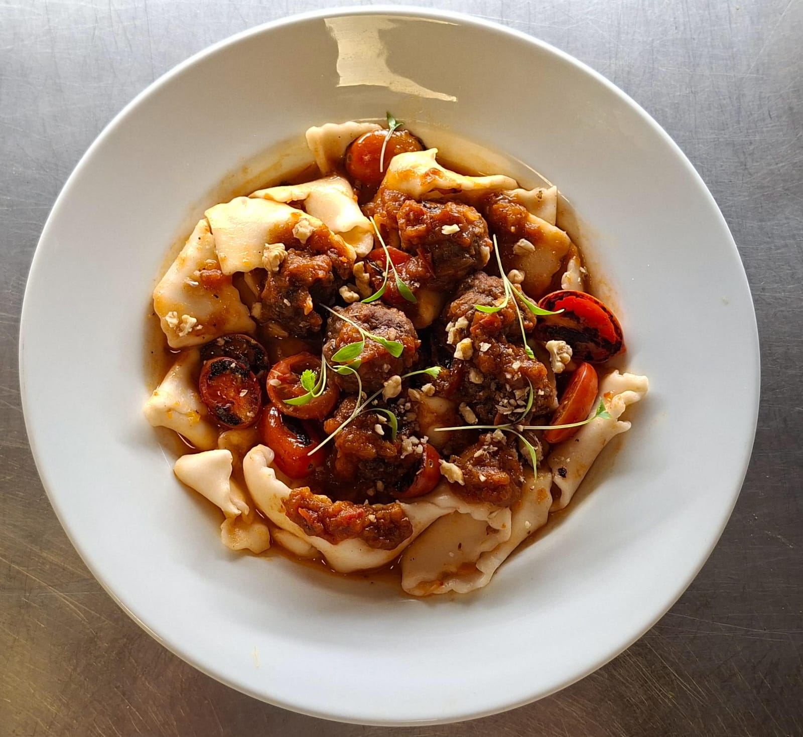 Tagliateles con albondigas